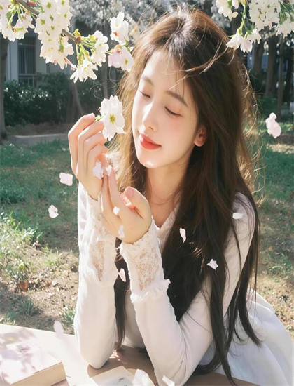 少婦亂子倫精品無碼_歐美精華和日本精華